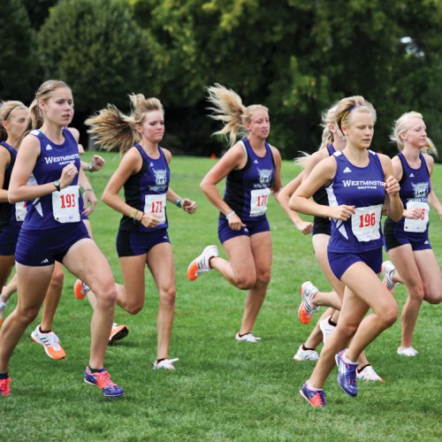 Xcountry Women's team running